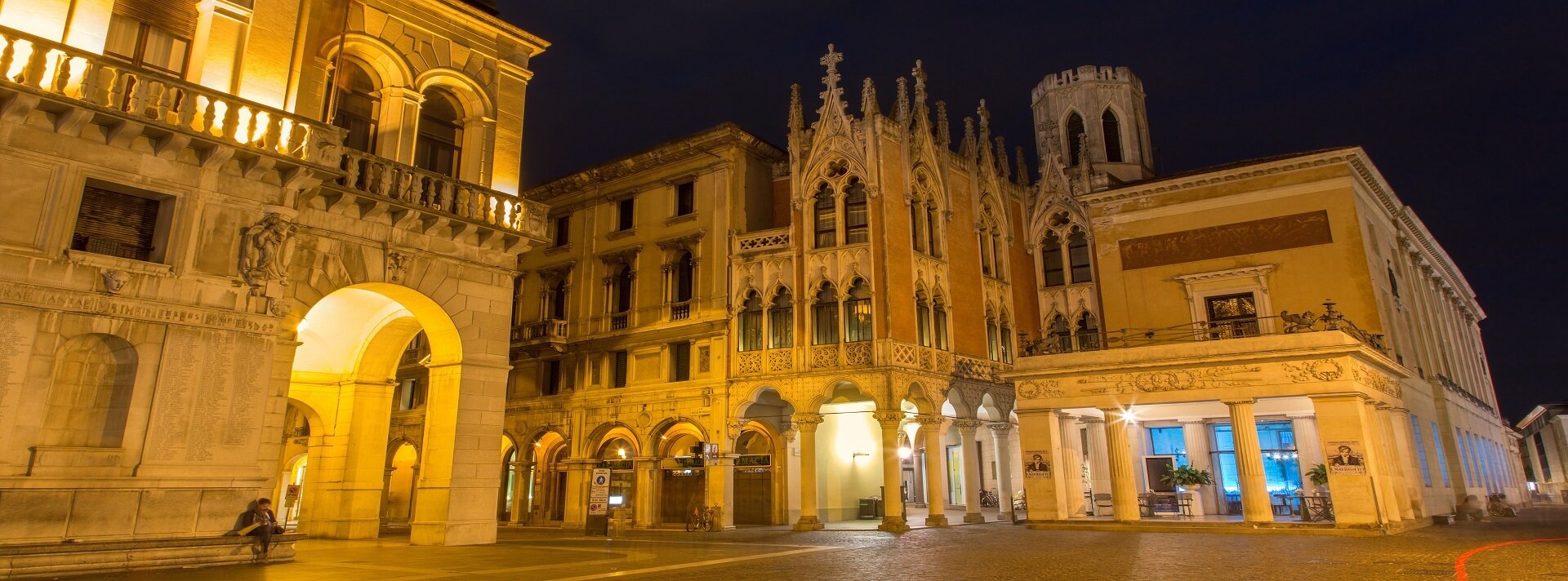 Caffè Pedrocchi by night